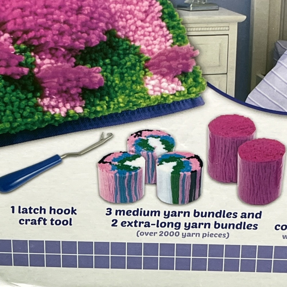 Latch Kits Poodle  3D Mini-Rug The Classic Latch Hook Craft Kit New - Picture 3 of 11